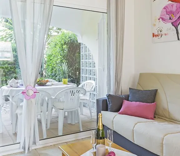 شقة Esmeralda Vyb دينايا